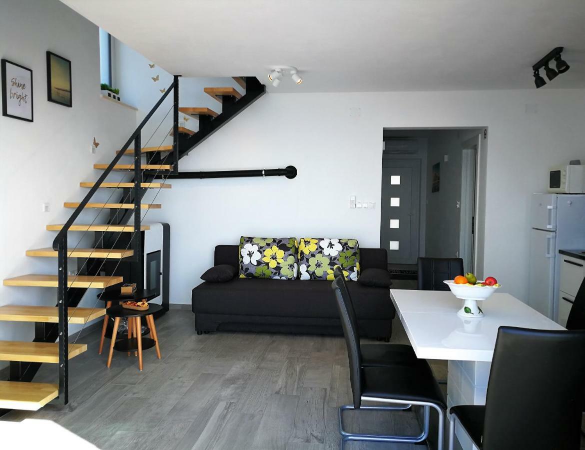 Apartment Segnia Senj  Extérieur photo