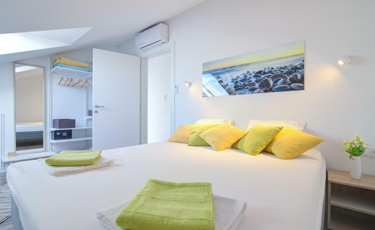 Apartment Segnia Senj  Extérieur photo