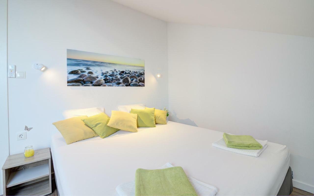Apartment Segnia Senj  Extérieur photo